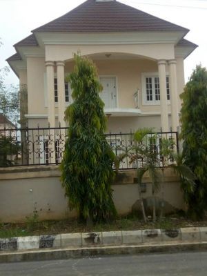 For Sale 4bedroom w..